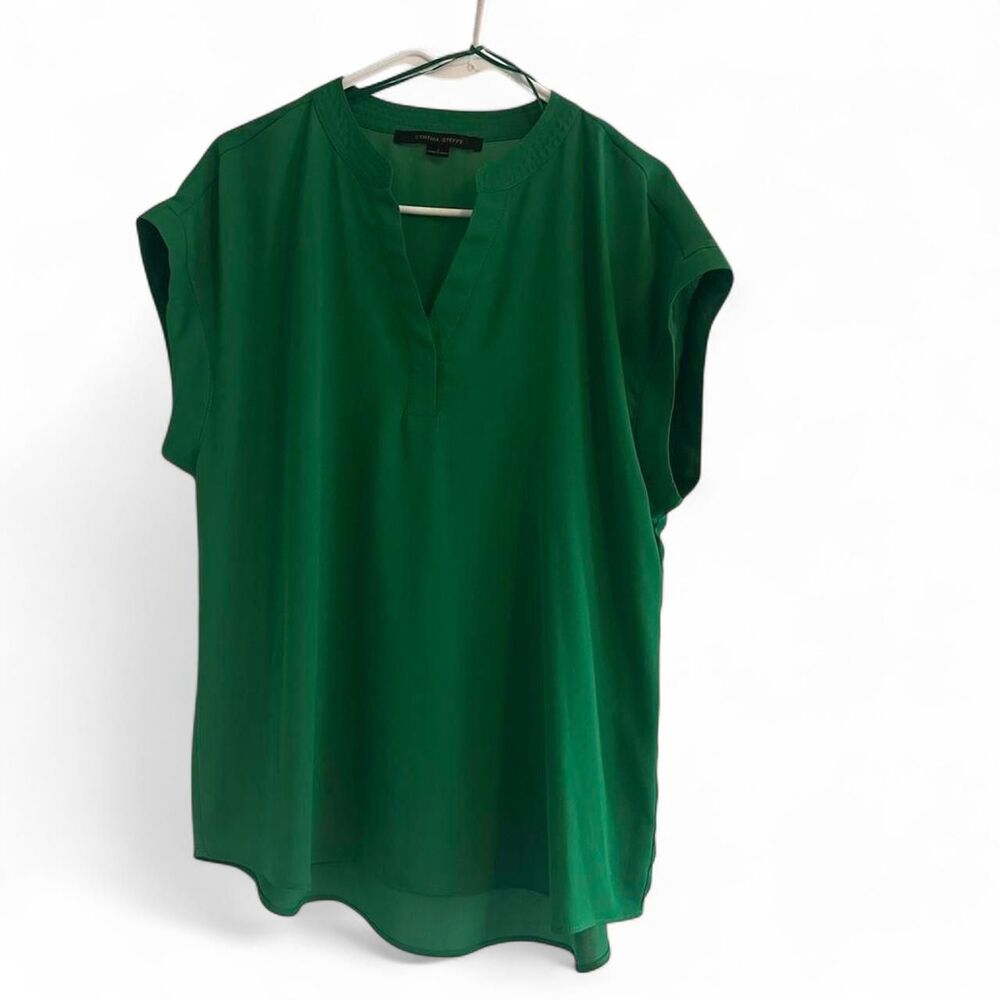 Cynthia Steffe Women's Green Blouse